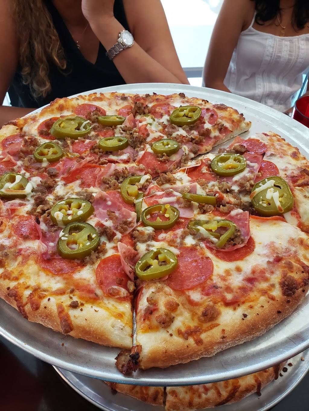 Gordos Pizza | restaurant | 2590 Peachtree Industrial Blvd, Duluth, GA 30097, USA | 6785848688 OR +1 678-584-8688