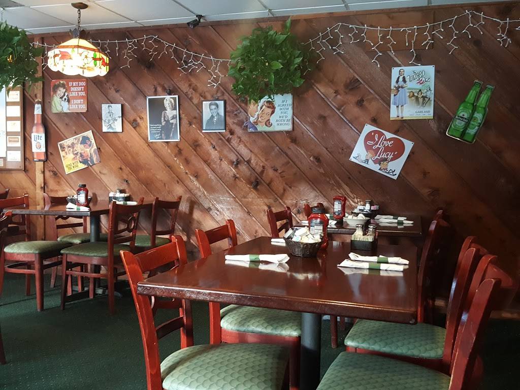 Nicholas Family Restaurant | restaurant | 615 N 6th Ave, Wauchula, FL 33873, USA | 8637732333 OR +1 863-773-2333