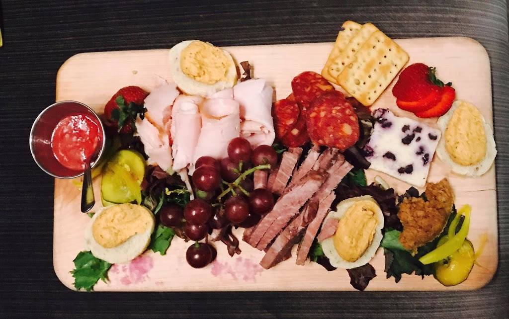 Water into Wine, Bistro & Lounge | night club | 607 N Campbell Station Rd, Knoxville, TN 37934, USA | 8653921586 OR +1 865-392-1586