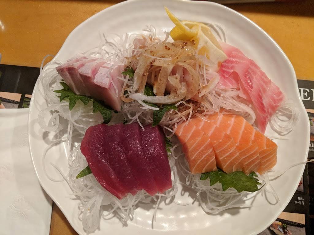 Gin Sushi | restaurant | 3589 E Colorado Blvd, Pasadena, CA 91107, USA | 6264409611 OR +1 626-440-9611