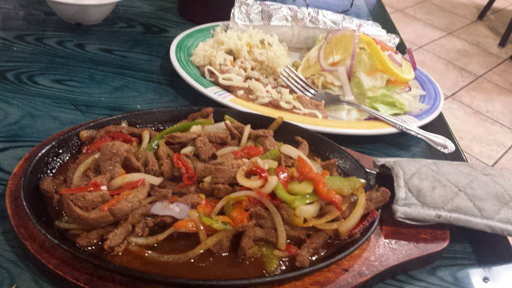 Las Islitas Mariscos Estilo Nayarit | restaurant | 4610 Farm to Market 1960 Rd W P, Houston, TX 77069, USA | 2817817336 OR +1 281-781-7336