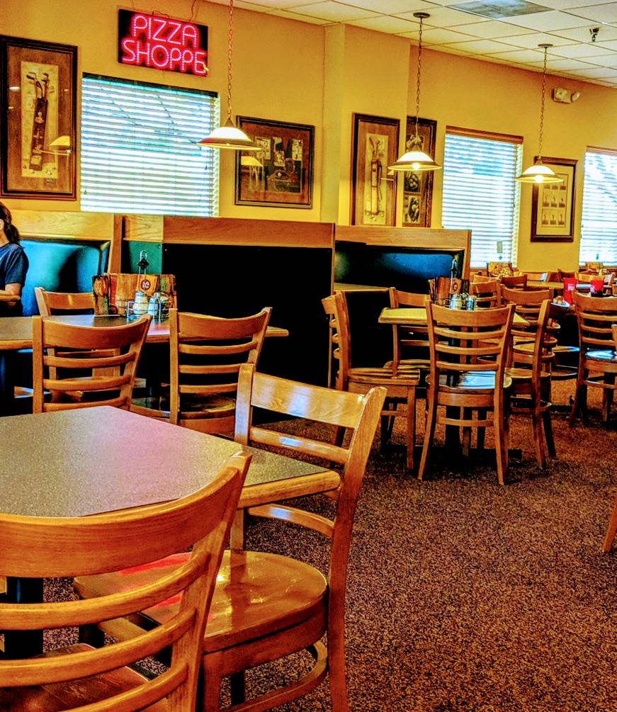 Pizza Shoppe | restaurant | 12750 Pflumm Rd, Olathe, KS 66062, USA | 9133977117 OR +1 913-397-7117