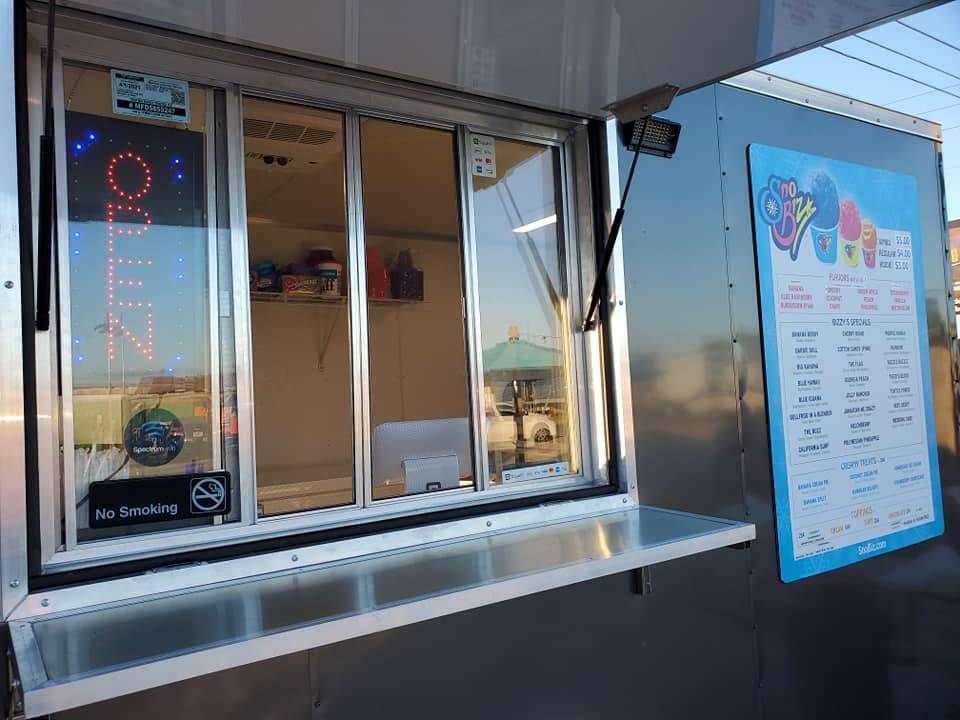 Sno Biz Krazy Shaved Ice | restaurant | 2255 U.S. Hwy 17-92 N, Haines City, FL 33844, USA | 8639692237 OR +1 863-969-2237