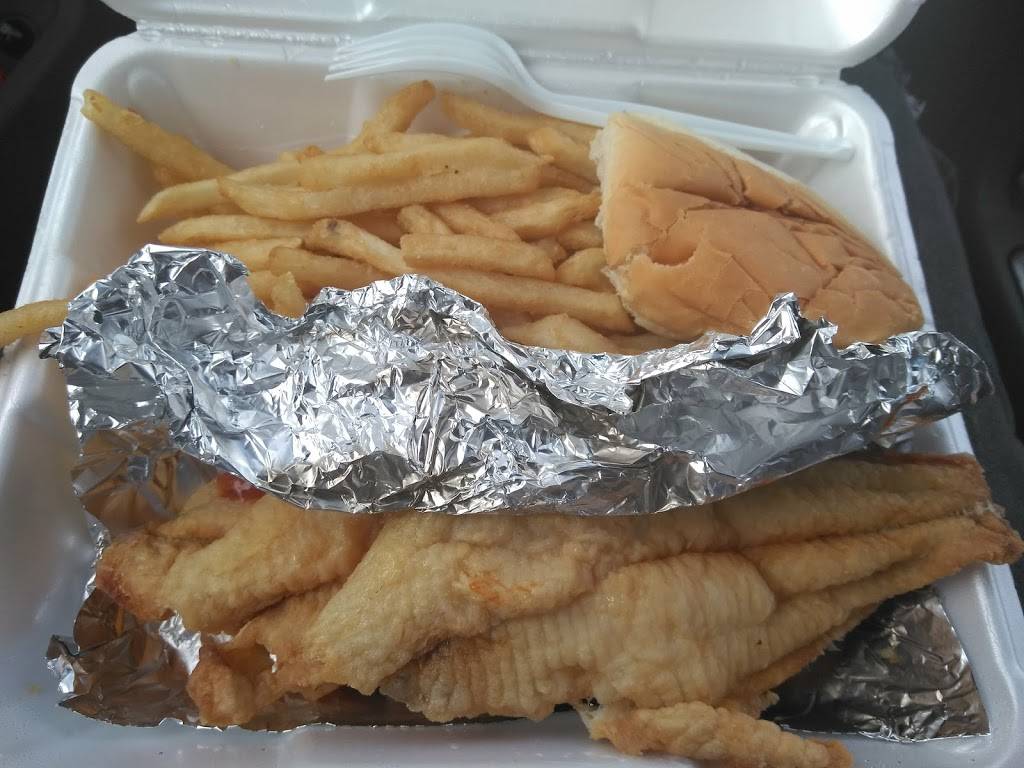 Chicken Shack Westland | meal takeaway | 34850 Warren Rd, Westland, MI 48185, USA | 7344214100 OR +1 734-421-4100