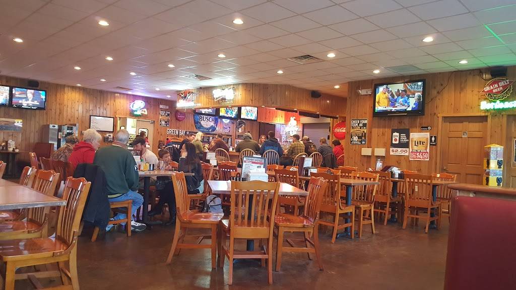 Willow River Saloon/Carbones Pizzeria | restaurant | 1106 Co Rd A, Hudson, WI 54016, USA | 7153865885 OR +1 715-386-5885