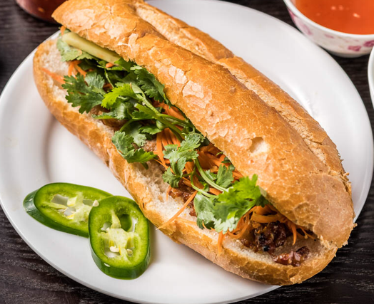 Pho La | restaurant | 842 N Collins Blvd, Covington, LA 70433, USA | 9859002282 OR +1 985-900-2282