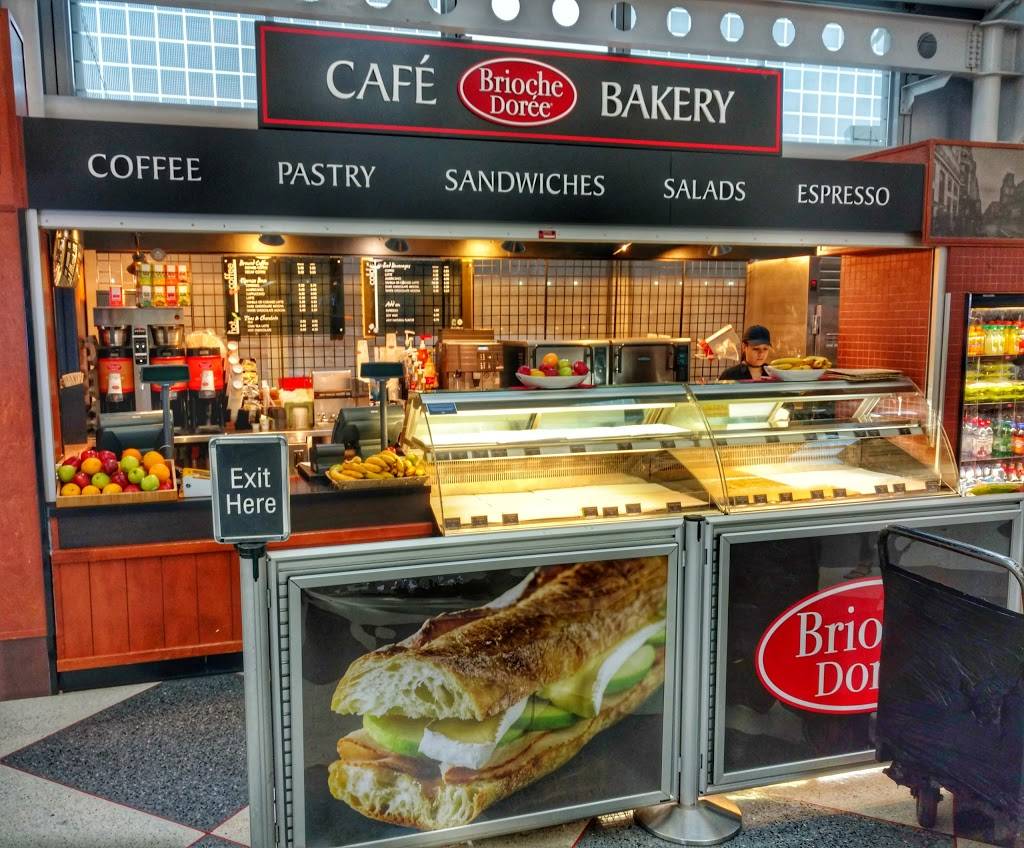 Brioche Doree | restaurant | 10000 W OHare Ave, Chicago, IL 60666, USA | 7736866180 OR +1 773-686-6180