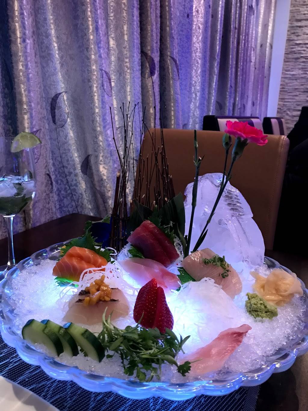 Izumi Sushi and Hibachi Steak house | restaurant | 5745 Sunrise Hwy, Holbrook, NY 11741, USA | 6312183888 OR +1 631-218-3888