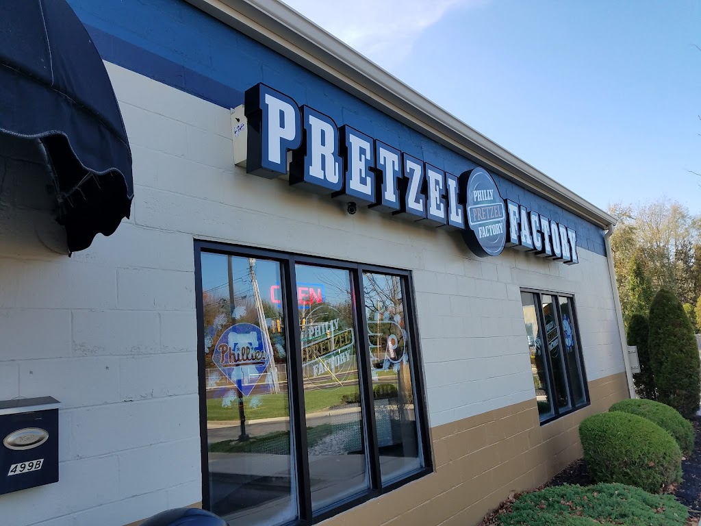 Philly Pretzel Factory | bakery | 499 Horsham Rd, Horsham, PA 19044, USA | 2154421922 OR +1 215-442-1922