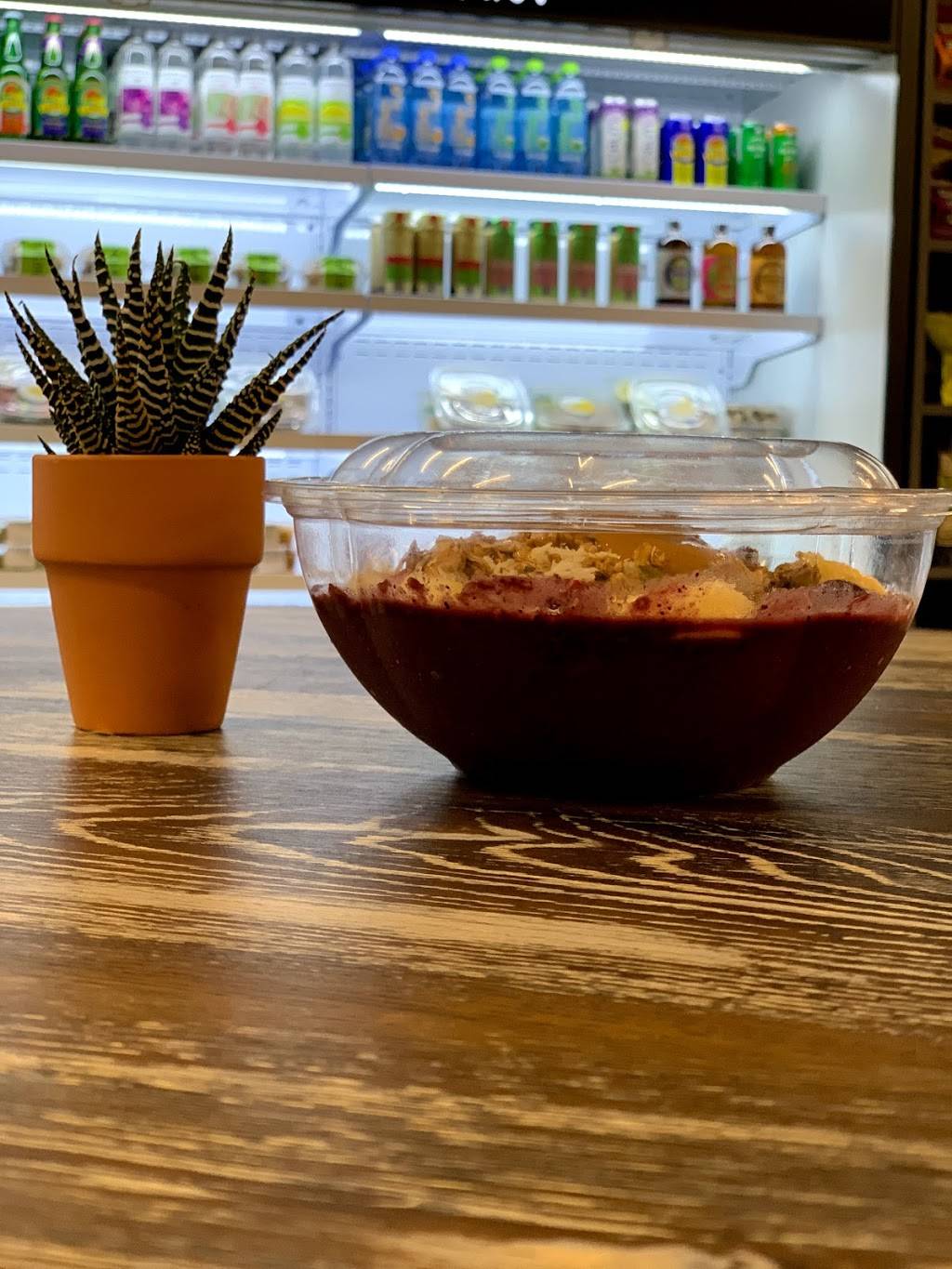 Naked Fuel | restaurant | 2976 W Maple Rd, Troy, MI 48084, USA | 2482204633 OR +1 248-220-4633