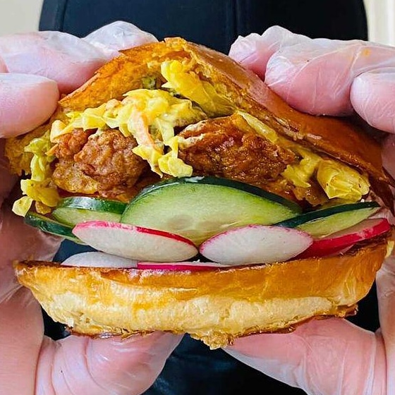 Walking Spanish LA | restaurant | 2700 N Eastern Ave, Los Angeles, CA 90032, USA | 6267797619 OR +1 626-779-7619