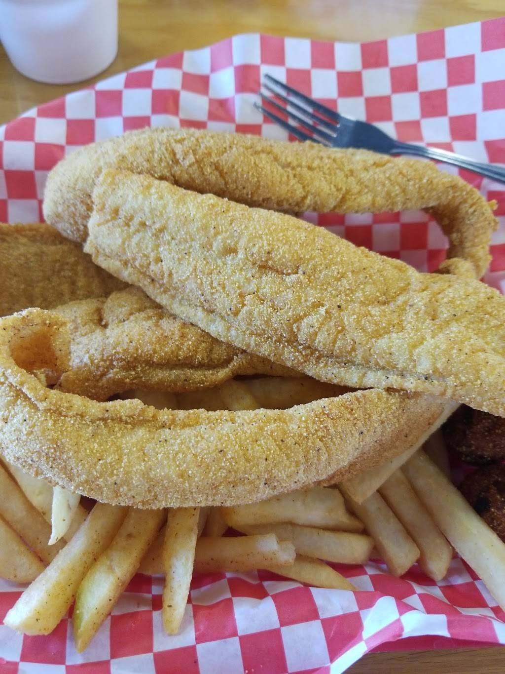 Sams Southern Eatery | restaurant | 1101 S 4th St, Chickasha, OK 73018, USA | 4054485060 OR +1 405-448-5060