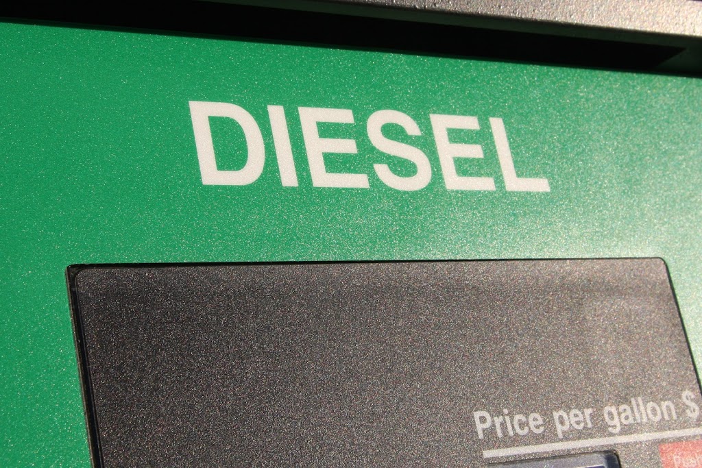 Zemba Bros Petroleum | meal takeaway | 2497 E Pike, Zanesville, OH 43701, USA | 7404871927 OR +1 740-487-1927