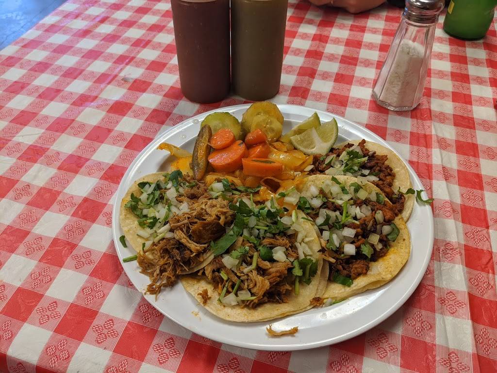 Tortas Ahogadas y tacos Atemajac | restaurant | 3700 NE 4th St Surveying Computer Lab, Renton, WA 98056, USA | 4254451406 OR +1 425-445-1406