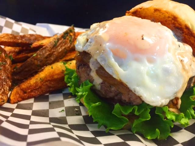 Cosmos Burgers | restaurant | 3831 Crowell Rd, Turlock, CA 95382, USA | 2096649458 OR +1 209-664-9458