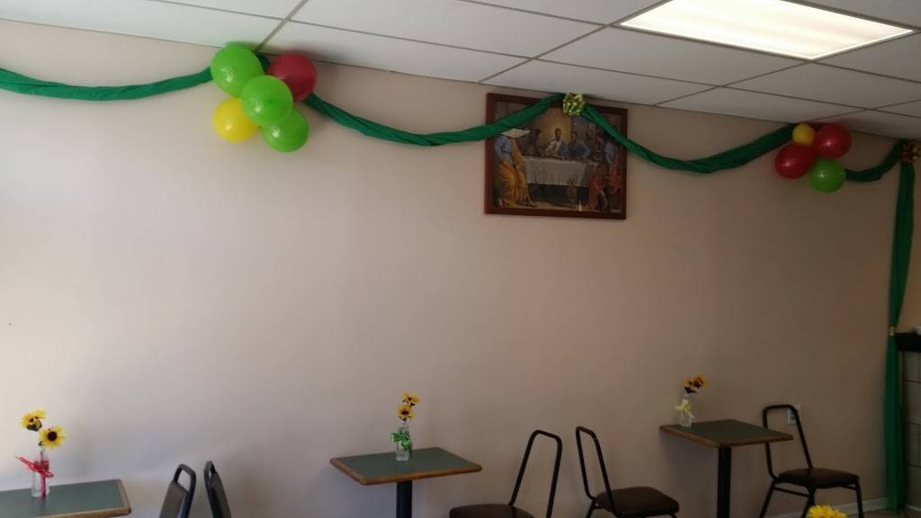 The Banana Leaf Restaurant | restaurant | 1948 E 79th St, Chicago, IL 60649, USA | 7739027472 OR +1 773-902-7472