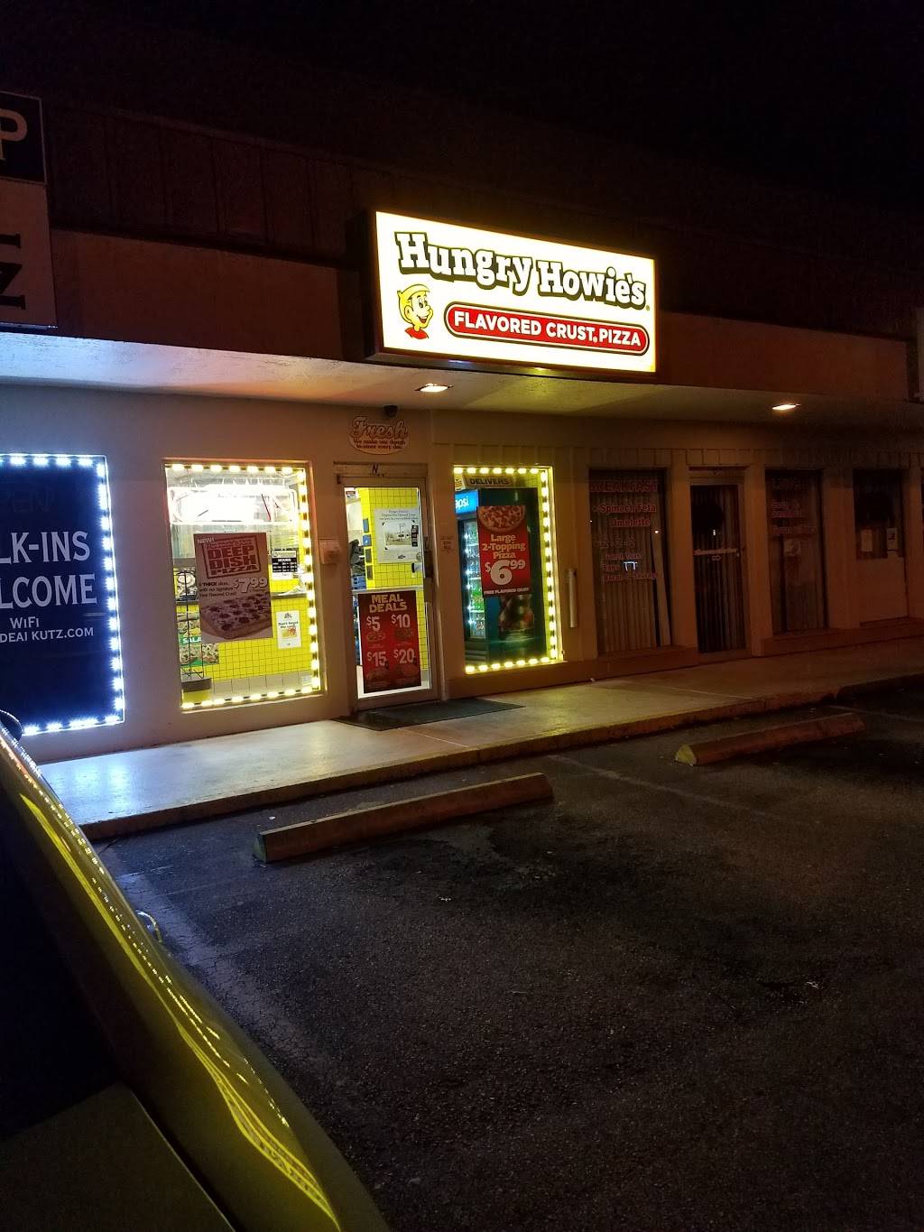 Hungry Howies Pizza | meal delivery | 1555 E Bay Dr, Largo, FL 33771, USA | 7275845390 OR +1 727-584-5390