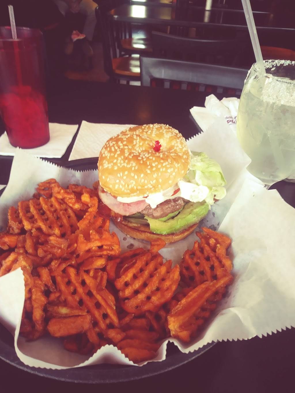 Richland Pub | restaurant | 8253 N 32nd St, Richland, MI 49083, USA | 2696294511 OR +1 269-629-4511