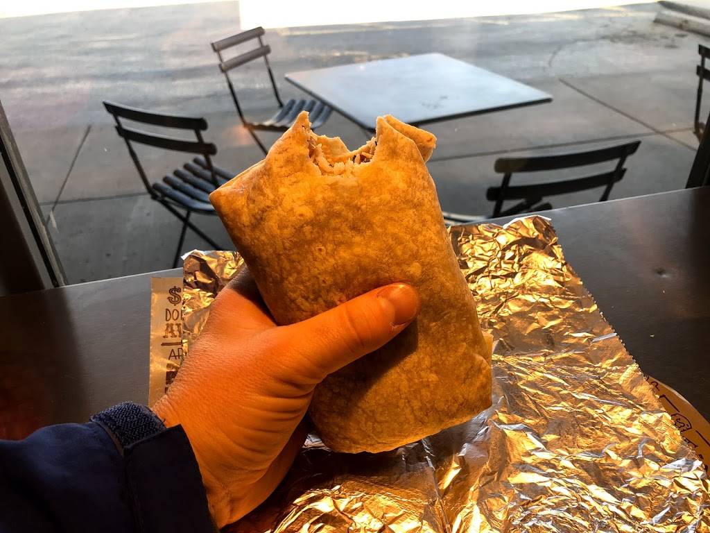 Chipotle Mexican Grill | restaurant | 1713 W 39th St, Kansas City, MO 64111, USA | 8169318006 OR +1 816-931-8006