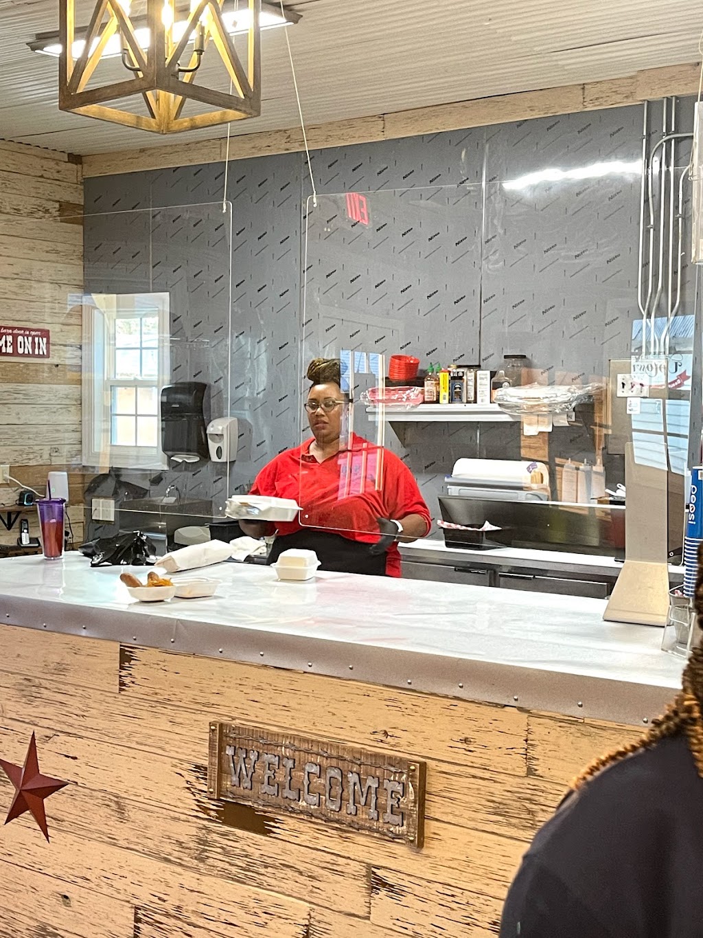 Barnyard Betsy Cheesesteaks and Hoagies | restaurant | 106 E Main St, Creswell, NC 27928, USA | 2527972276 OR +1 252-797-2276