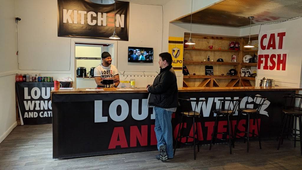 Louie Wingz and Catfish | restaurant | 454 S Greenwich St, Valparaiso, IN 46383, USA | 2195105426 OR +1 219-510-5426