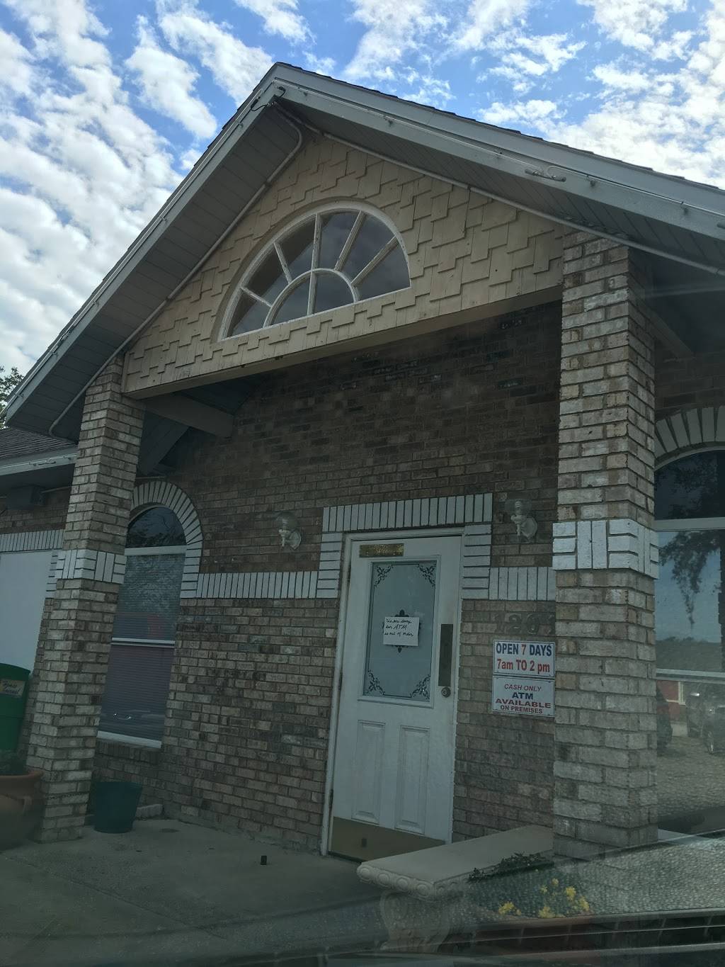 Moms Home Cooking | restaurant | 1201 N Dixie Fwy, New Smyrna Beach, FL 32168, USA | 3864235660 OR +1 386-423-5660