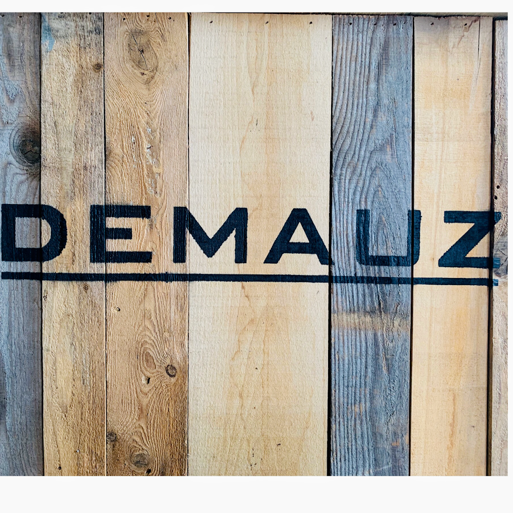 Demauz | restaurant | 694 Rue Dufferin, Stanstead, QC J0B 3E0, Canada | 8197040770 OR +1 819-704-0770