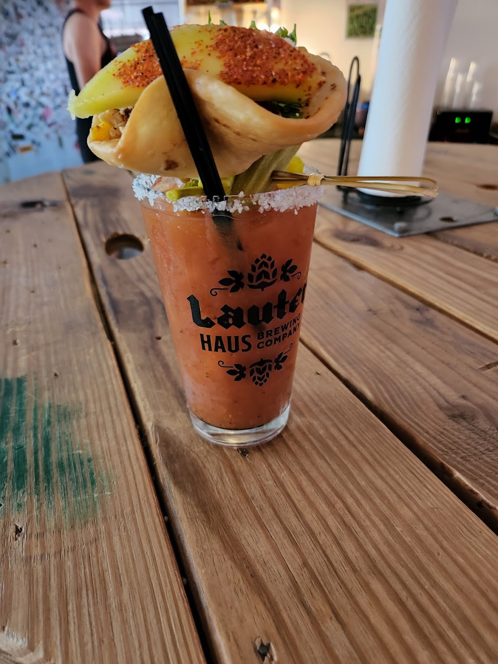 Lauter Haus Brewing Company | restaurant | 1806 E 20th St, Farmington, NM 87401, USA | 5053262337 OR +1 505-326-2337