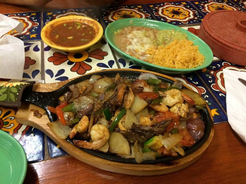Mariscos La Costa | restaurant | 1141 Forest Ave, Chico, CA 95928, USA | 5303423627 OR +1 530-342-3627