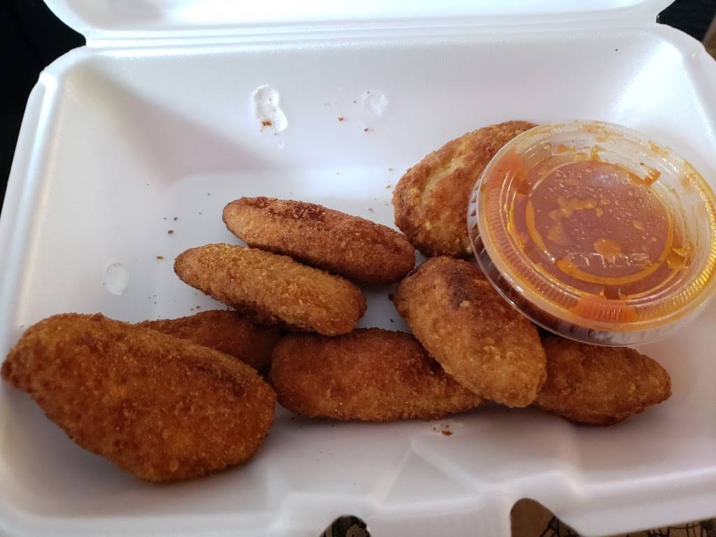 Midway Pizza | restaurant | 33 Fort Hill Rd, Groton, CT 06340, USA | 8604457314 OR +1 860-445-7314