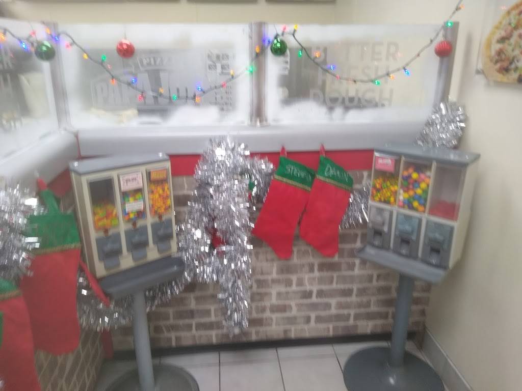 Papa Johns Pizza | restaurant | 2601 E Euclid Ave, Des Moines, IA 50317, USA | 5152617272 OR +1 515-261-7272