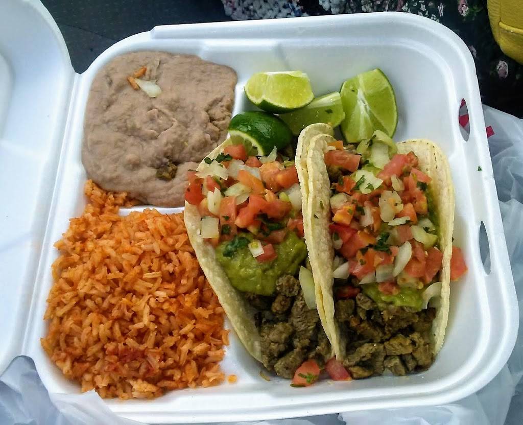 Losbetos Mexican Food | restaurant | 3001 North Hayden Road, Scottsdale, AZ 85251, USA | 4809475142 OR +1 480-947-5142