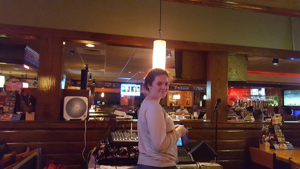 Applebees Grill + Bar | restaurant | 10601 County Line Road Seven Hills Medical and Professional Center, Spring Hill, FL 34609, USA | 3526660027 OR +1 352-666-0027