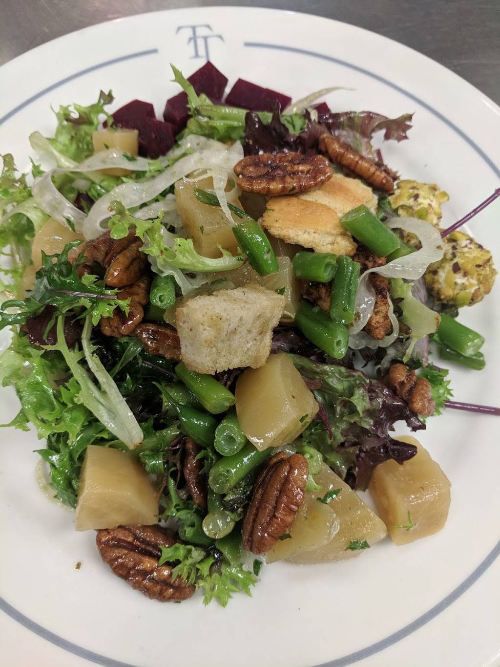 Two Tree Restaurant | restaurant | 401 Cypress St, Millington, MD 21651, USA | 4109285887 OR +1 410-928-5887