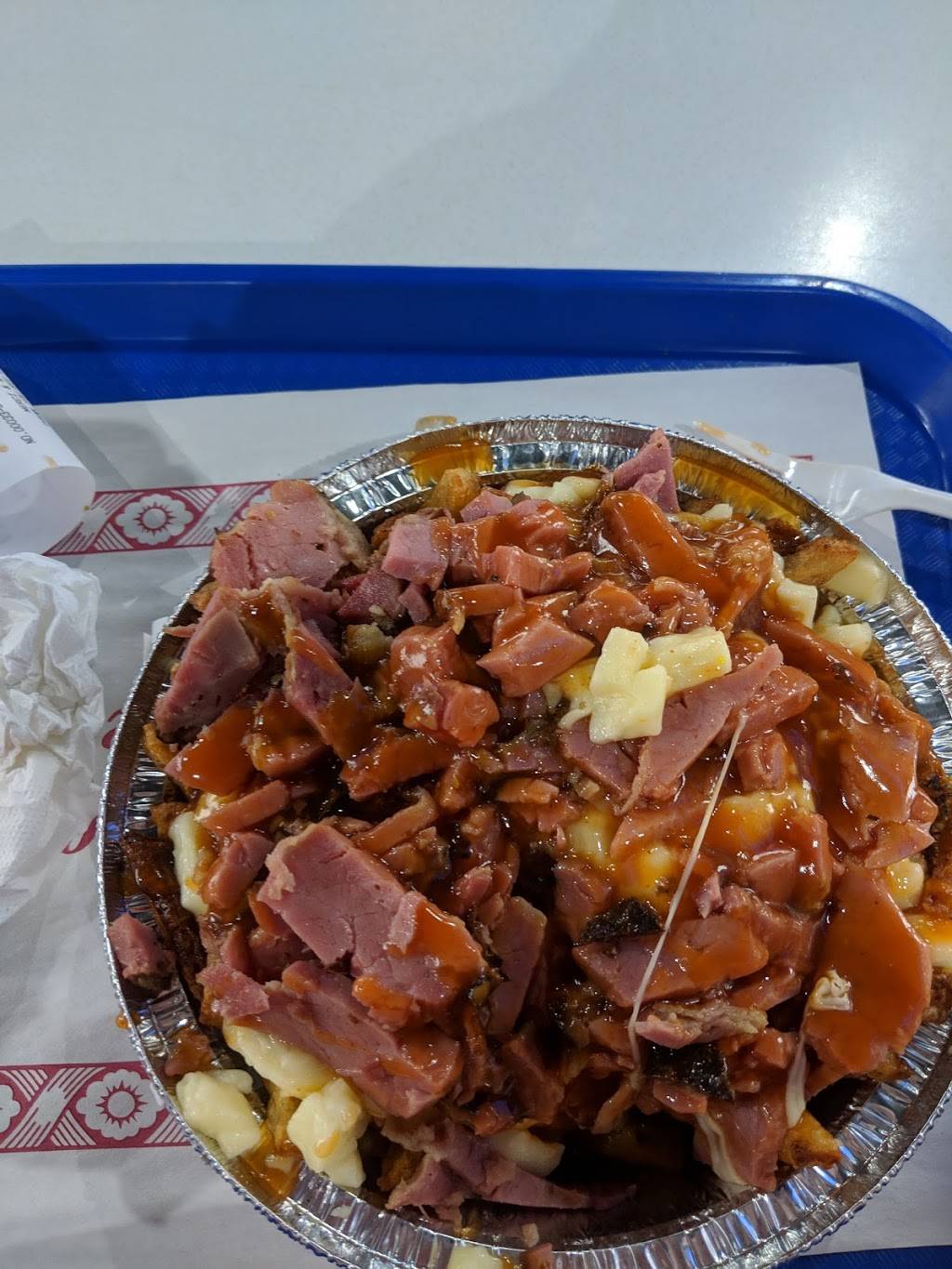 Restaurant La Belle Province | restaurant | 41 Boulevard Arthur-Sauvé, Saint-Eustache, QC J7P 1Z9, Canada | 4504731252 OR +1 450-473-1252