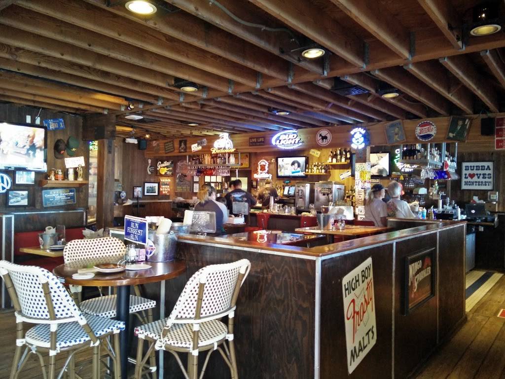 Bubba Gump Shrimp Co. | restaurant | 720 Cannery Row, Monterey, CA 93940, USA | 8313731884 OR +1 831-373-1884