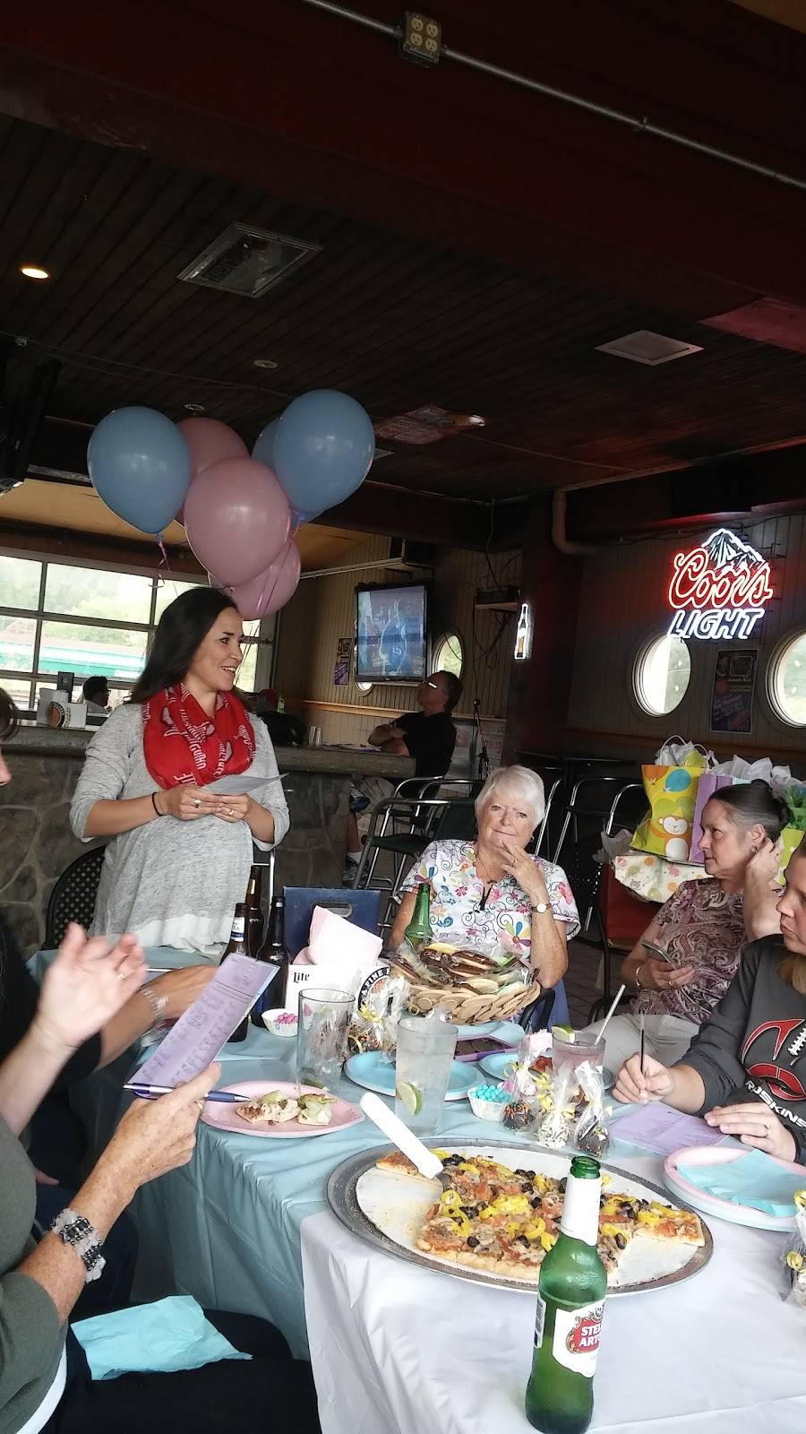 Coaches Gahanna | restaurant | 230 Granville St, Gahanna, OH 43230, USA | 6144764496 OR +1 614-476-4496