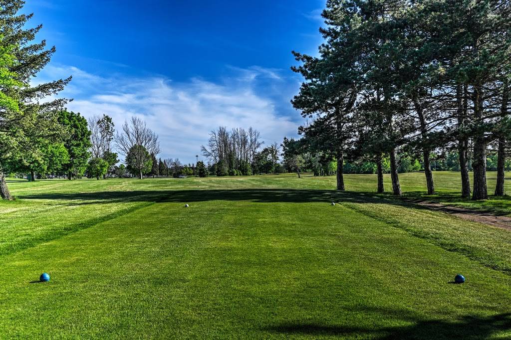 Hyde Park Golf Course | restaurant | 4343 Porter Rd, Niagara Falls, NY 14305, USA | 7162058055 OR +1 716-205-8055