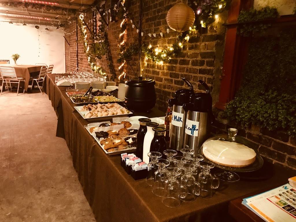 Cafe Hadar | restaurant | 2923 Avenue N, Brooklyn, NY 11210, USA | 7182525146 OR +1 718-252-5146