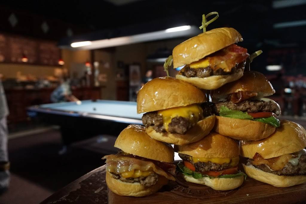 Diamond Billiards | restaurant | 13184 Midlothian Turnpike, Midlothian, VA 23113, USA | 8047948787 OR +1 804-794-8787