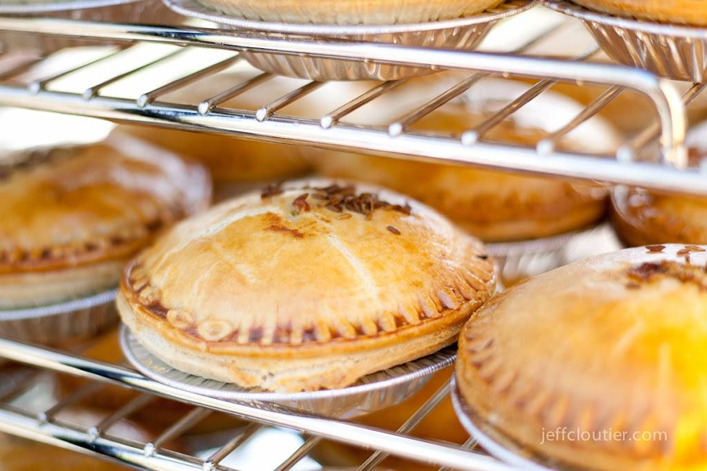 Mountain Pie CO | restaurant | 4635 Town Center Dr, Colorado Springs, CO 80916, USA | 7196507344 OR +1 719-650-7344