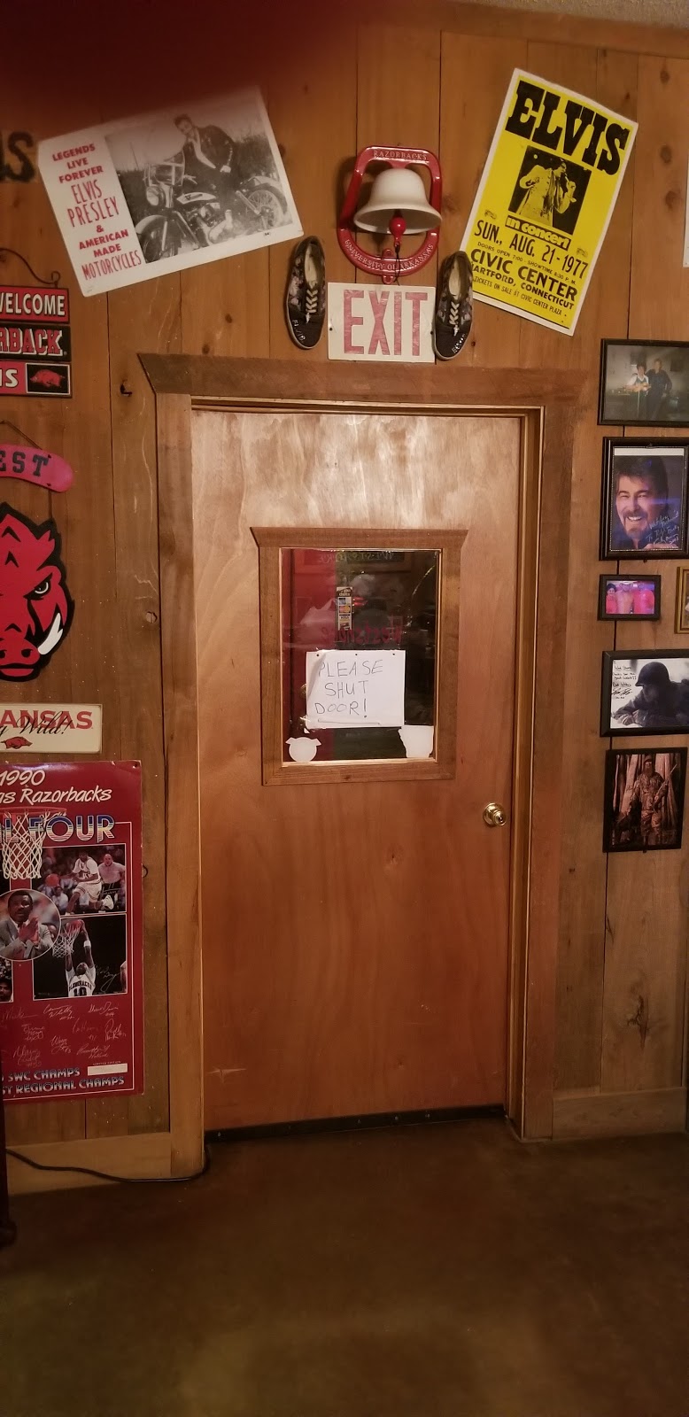 West Shore Restaurant | restaurant | 24324 US-82, Garland City, AR 71839, USA | 8706832300 OR +1 870-683-2300