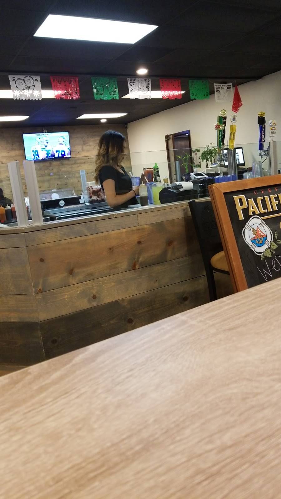 Mariscos La Botana | restaurant | 1105 E Plaza Blvd suite d, National City, CA 91950, USA | 6195121842 OR +1 619-512-1842