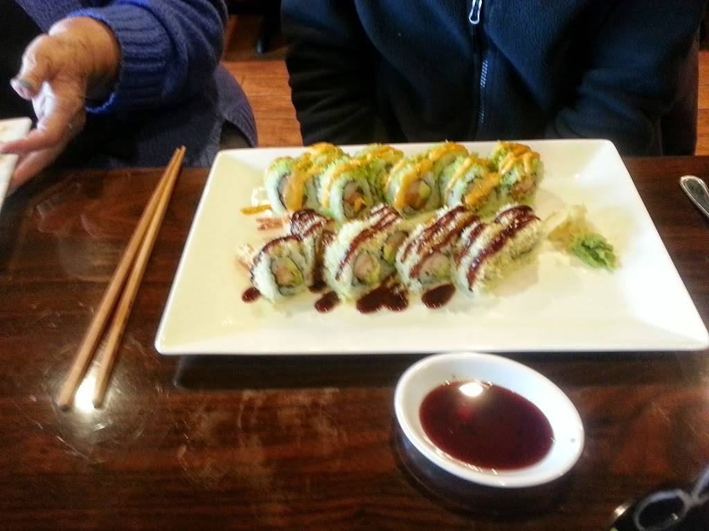 Red Sake Asian Fusion | restaurant | 11228 Fall Creek Rd, Indianapolis, IN 46256, USA | 3179139272 OR +1 317-913-9272