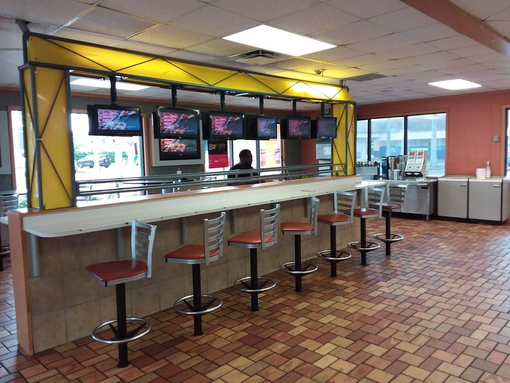 McDonalds | cafe | 1450 W Lantana Rd, Lantana, FL 33462, USA | 5615825495 OR +1 561-582-5495