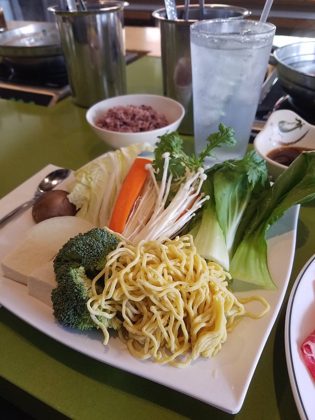 Joon Shabu Shabu | restaurant | 220 E Broadway, Glendale, CA 91205, USA | 8184848525 OR +1 818-484-8525