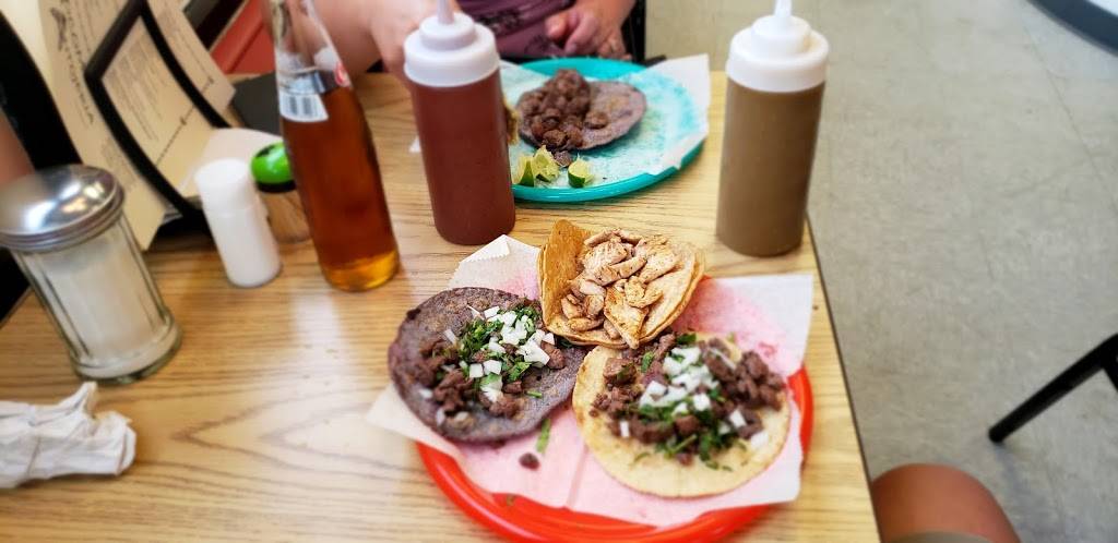 Xocome Antojeria | restaurant | 5200 S Archer Ave, Chicago, IL 60632, USA | 7734986679 OR +1 773-498-6679