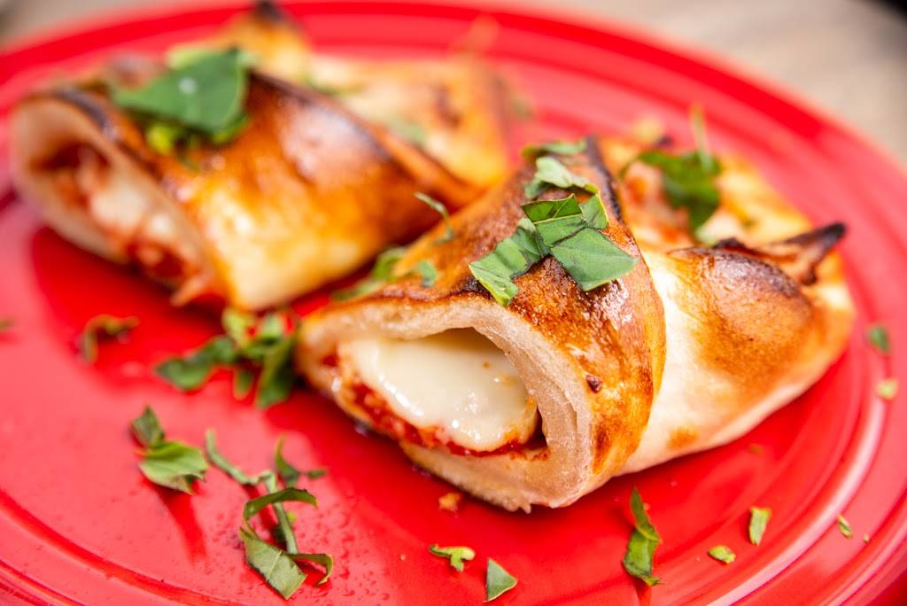 Bonomo’s Pizzeria | restaurant | 526 Broadway, Massapequa, NY 11758, USA | 5168099008 OR +1 516-809-9008