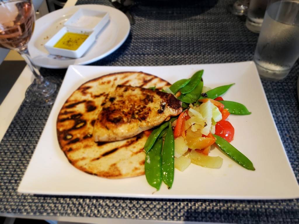 Akrotiri | restaurant | 29-20 30th Ave, Astoria, NY 11102, USA | 7187262447 OR +1 718-726-2447