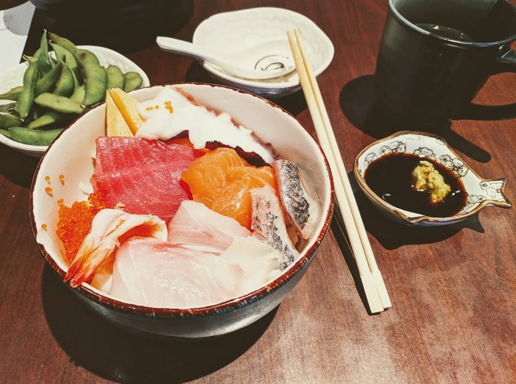 Sushi Ken | restaurant | 7, 4206 E Chandler Blvd, Phoenix, AZ 85048, USA | 4807067060 OR +1 480-706-7060